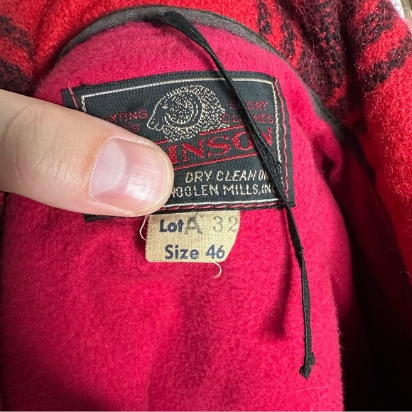 Johnson Woolen Mills Classic Button Wool Mackinaw Hunting Jacket - Picture 3 of 10